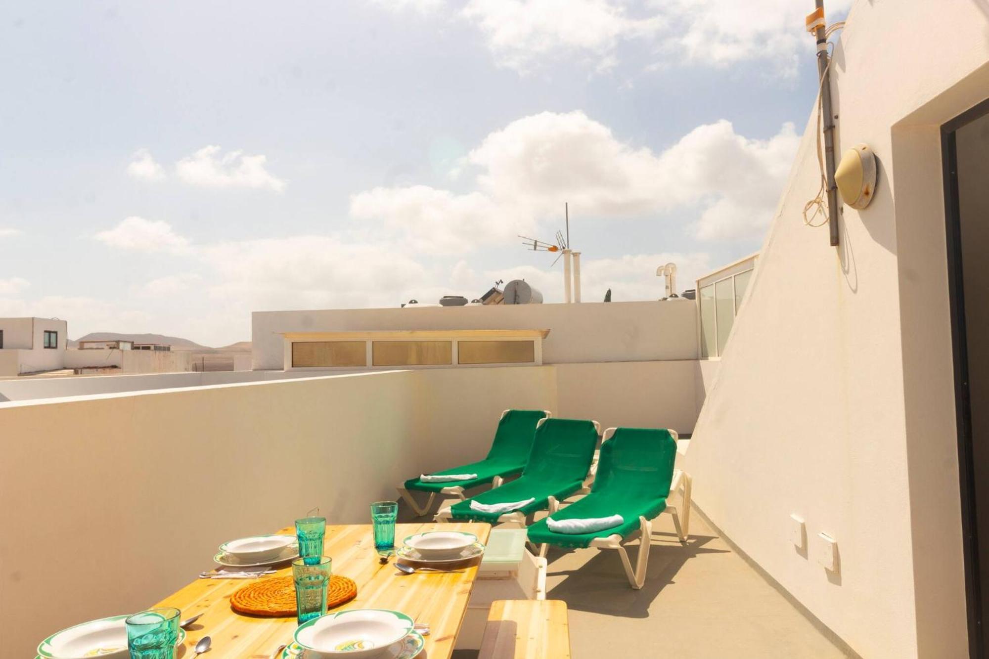 ホテル Casa Bianca Caleta De カレタ・デ・ファマラ エクステリア 写真